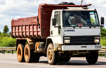 We buy old damaged cars at the best price